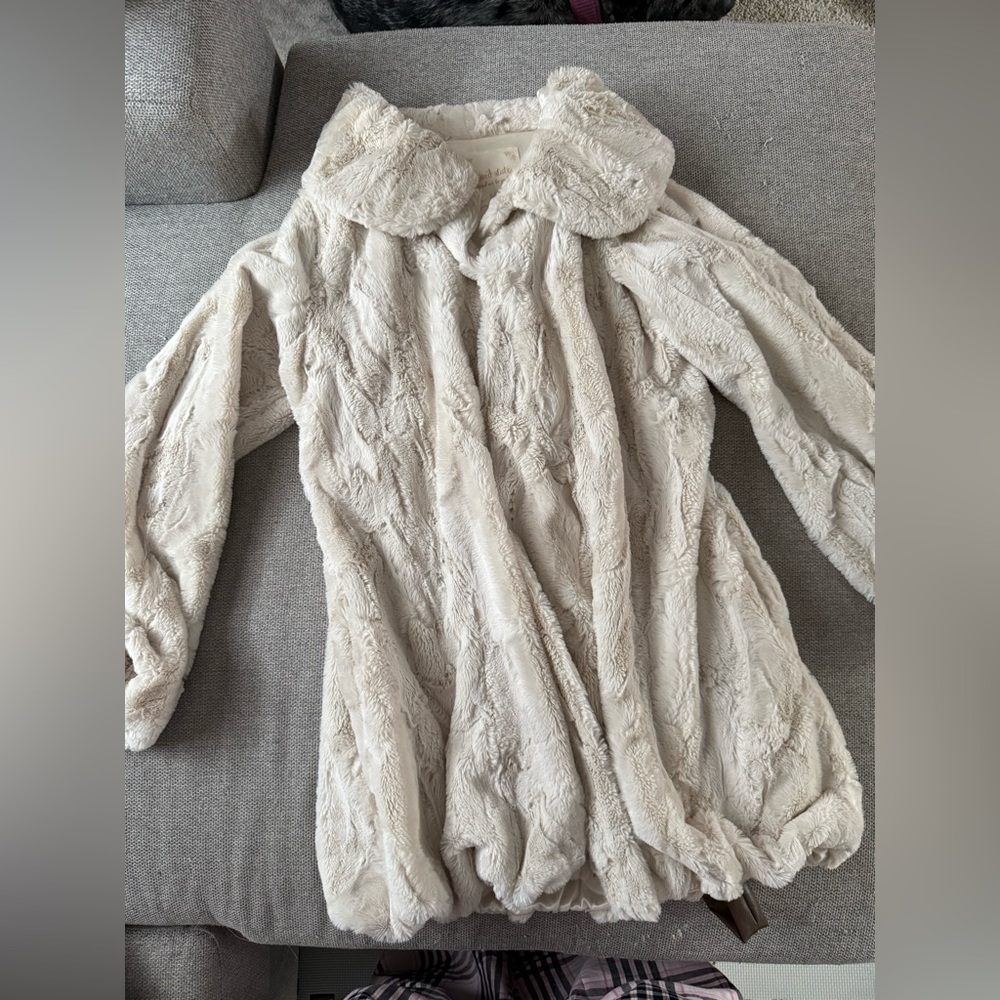 Faux fur jacket altard state